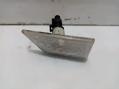 Peça sobressalente para automóvel em segunda mão farolim do lado esquerdo por opel vectra c caravan elegance referências oem iam 93192381