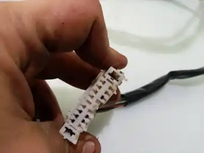 Second-hand car spare part steering wheel switch for opel frontera a básico oem iam references 19008824  