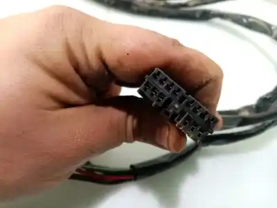 Second-hand car spare part steering wheel switch for opel frontera a básico oem iam references 19008824  