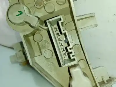 Second-hand car spare part lampholder for bmw 1 (e87) 118 d oem iam references 63217164963  