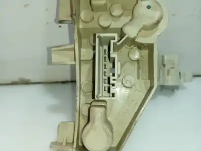 Peça sobressalente para automóvel em segunda mão suporte de lâmpada por bmw 1 (e87) 118 d referências oem iam 63217164964  