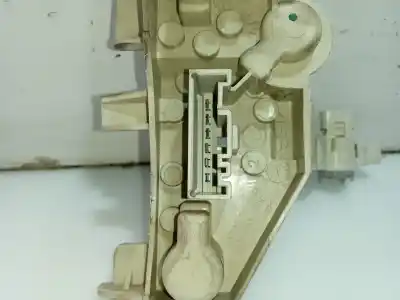 Peça sobressalente para automóvel em segunda mão suporte de lâmpada por bmw 1 (e87) 118 d referências oem iam 63217164964  