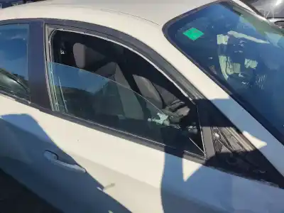 Peça sobressalente para automóvel em segunda mão vidro dianteiro direito por bmw 1 (e87) 118 d referências oem iam 51337067792