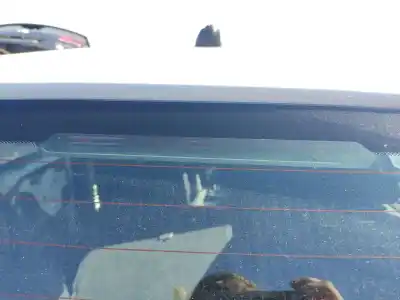 Peça sobressalente para automóvel em segunda mão farolim de travão central por bmw 1 (e87) 118 d referências oem iam 63256924673