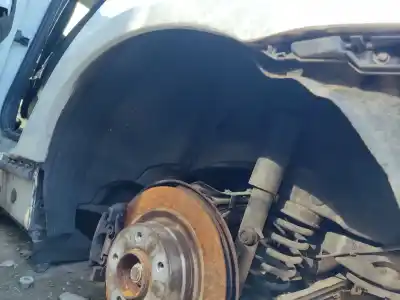 Peça sobressalente para automóvel em segunda mão cave de roda traseira esquerda por bmw 1 (e87) 118 d referências oem iam 51717123523