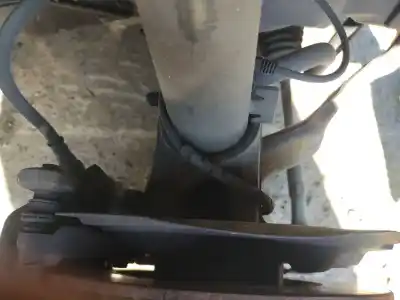 Автозапчасти б/у передняя правая кулачка за bmw 1 (e87) 118 d ссылки oem iam 31216793924  