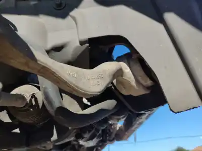Peça sobressalente para automóvel em segunda mão braço de suspensão inferior dianteiro direito por bmw 1 (e87) 118 d referências oem iam 31122405862
