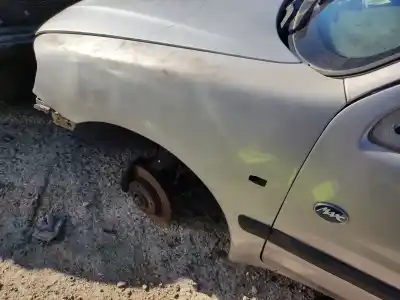 Pièce détachée automobile d'occasion AILE AVANT GAUCHE pour PEUGEOT 106 II (1A_, 1C_)  Références OEM IAM 7840C3  