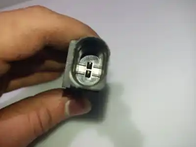 Peça sobressalente para automóvel em segunda mão sensor por audi a4 b6 (8e2) 2.0 referências oem iam 8e0959651  