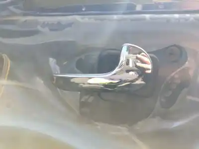 Pezzo di ricambio per auto di seconda mano maniglia interna anteriore destra per opel meriva a monospace (x03) 1.6 (e75) riferimenti oem iam 13121868