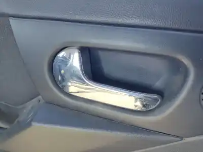 Pezzo di ricambio per auto di seconda mano maniglia interna posteriore sinistra per opel meriva a monospace (x03) 1.6 (e75) riferimenti oem iam 13121873