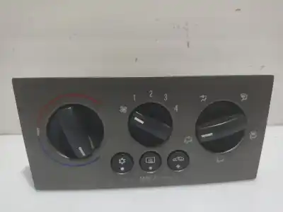 Pezzo di ricambio per auto di seconda mano controllo riscaldamento / aria condizionata per opel meriva a monospace (x03) 1.6 (e75) riferimenti oem iam 13215936