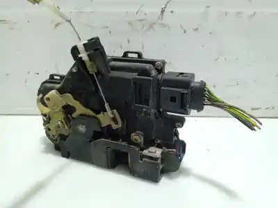 Recambio de automóvil de segunda mano de cerradura puerta delantera izquierda para audi a6 c5 avant (4b5, 4b6) 2.5 tdi referencias oem iam 401837015