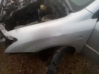 İkinci el araba yedek parçası SOL ÖN ÇAMURLUK için TOYOTA COROLLA (_E12_)  OEM IAM referansları 5381202090  