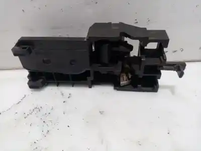 Second-hand car spare part interior left front handle for toyota corolla (_e12_) 2.0 d-4d (cde120_) oem iam references 6920605040b0  