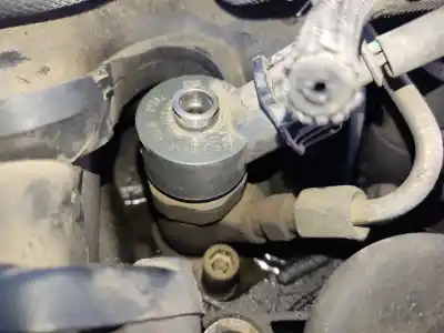 Pezzo di ricambio per auto di seconda mano INIETTORE per FORD FOCUS II (DA_, HCP, DP)  Riferimenti OEM IAM 0445110188  5F703892080