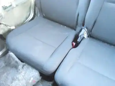 Автозапчастина б/у задні праві сидіння для TOYOTA COROLLA VERSO (ZER_, ZZE12_, R1_) 2.2 D-4D (AUR10_) Посилання на OEM IAM 790210F021B2 716530F010 