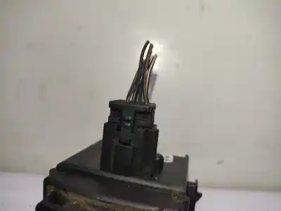 Pezzo di ricambio per auto di seconda mano comando pulito per bmw 3 compact (e46) 318 td riferimenti oem iam 8363669m  01204020