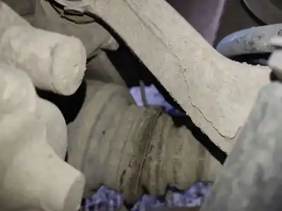 Second-hand car spare part rear left transmission for bmw 3 compact (e46) 318 td oem iam references 33217518431