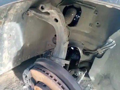 Автозапчастина б/у передній лівий верхній рычок підвіски для skoda superb i (3u4) 1.9 tdi посилання на oem iam 8e0407505a