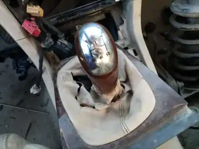 Автозапчасти б/у ручка рычага передачи за SKODA SUPERB I (3U4) 1.9 TDI ссылки OEM IAM 3U0711113NZV  