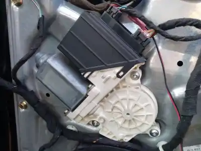 Second-hand car spare part right front window motor for seat ibiza iii (6l1) 1.4 tdi oem iam references 6q2959801c