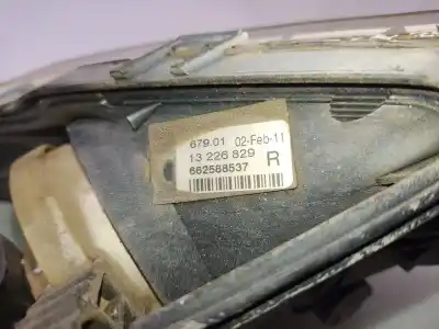 Автозапчасти б/у правая противотуманная фара за opel insignia a (g09) 2.0 cdti (68) ссылки oem iam 13226829  