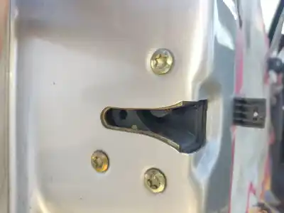 Second-hand car spare part left front door lock for opel omega b (v94) 2.5 td (f69, m69, p69) oem iam references 90277853