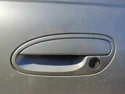 Second-hand car spare part exterior left front door handle for opel omega b (v94) 2.5 td (f69, m69, p69) oem iam references 138239