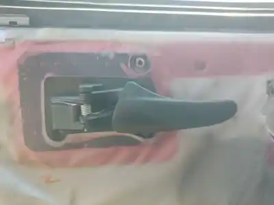 Second-hand car spare part interior left front handle for opel omega b (v94) 2.5 td (f69, m69, p69) oem iam references 90457123