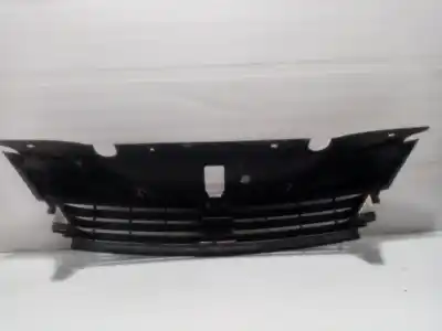 Автозапчасти б/у передняя решетка радиатора за renault laguna ii (bg0/1_) 1.9 dci (bg1a, bg1v) ссылки oem iam 820012581  