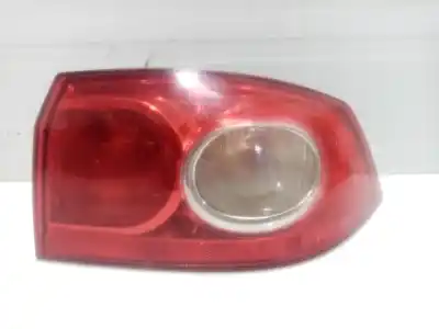 Автозапчастина б/у правий ліхтар для renault laguna ii (bg0/1_) 1.9 dci (bg1a, bg1v) посилання на oem iam 8200002474