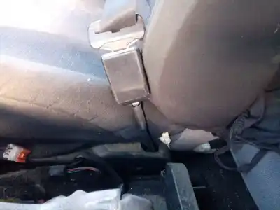 Second-hand car spare part right front seat belt buckle for peugeot 406 break (8e/f) 2.0 hdi 110 oem iam references 8972s2