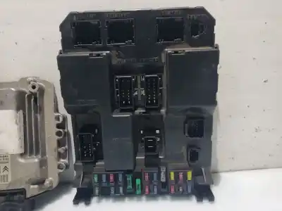 Автозапчастина б/у ебу контролер двигуна для peugeot 307 sw (3h) 1.6 hdi 110 посилання на oem iam 9656161880 9651197680a 0281011627 / 9651196980a