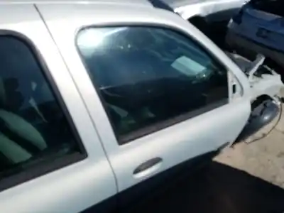 Автозапчастина б/у ПЕРЕДНІ ПРАВІ ДВЕРІ для RENAULT CLIO II (BB_, CB_)  Посилання на OEM IAM 7751472476  