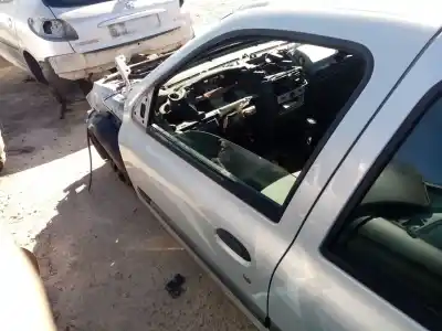 Автозапчасти б/у ЛЕВАЯ ПЕРЕДНЯЯ ДВЕРЬ за RENAULT CLIO II (BB_, CB_)  ссылки OEM IAM 7751472474  