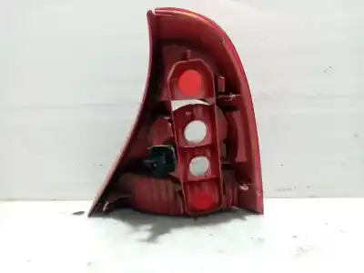 Second-hand car spare part left tailgate light for renault clio ii (bb_, cb_) 1.2 (bb0a, bb0f, bb10, bb1k, bb28, bb2d, bb2h, cb0a,... oem iam references 7700410515  