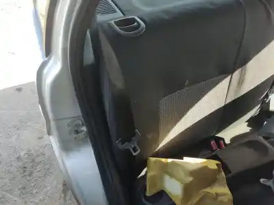 Автозапчасти б/у задний правый ремень безопасности за opel corsa c (x01) 1.3 cdti (f08, f68) ссылки oem iam 9226185
