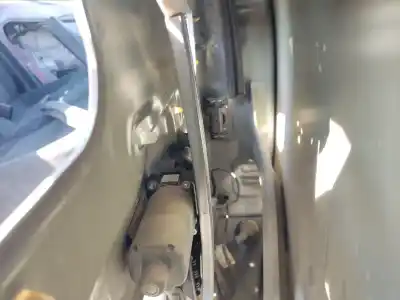 Автозапчастина б/у регулятор скла заднього правого для opel astra h (a04) 1.6 (l48) посилання на oem iam 94703267  