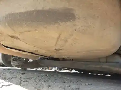 Автозапчастина б/у задня вісь для opel astra h (a04) 1.6 (l48) посилання на oem iam 93178619  