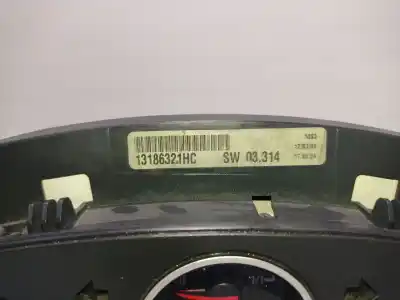 Second-hand car spare part dashboard for opel astra h (a04) 1.6 (l48) oem iam references 13186321hc  13186321