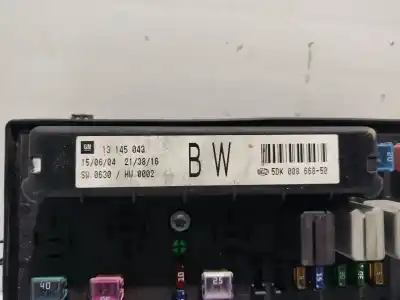 Автозапчасти б/у блок реле/предохранителей за opel astra h (a04) 1.6 (l48) ссылки oem iam 1345043  5dk00866850
