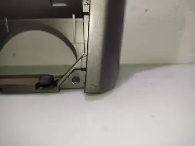 Автозапчастина б/у молдинг для opel astra h (a04) 1.6 (l48) посилання на oem iam 331985437 13141085 13141091