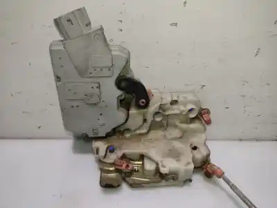 Second-hand car spare part left front door lock for nissan primera berlina (p11) 2.0 turbodiesel cat oem iam references 805032f011  