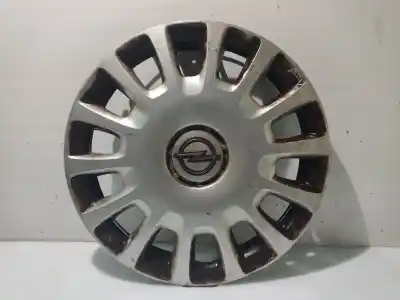 Автозапчасти б/у колпачки ​​ступицы за opel corsa d 1.2 cat (a 12 xer / ldc) ссылки oem iam 13211852