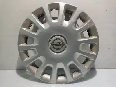 Автозапчасти б/у колпачки ​​ступицы за opel corsa d 1.2 cat (a 12 xer / ldc) ссылки oem iam 13211852