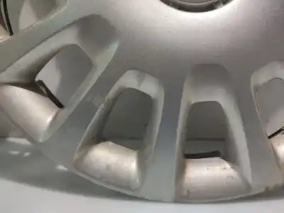 Автозапчастина б/у капки ступиці для opel corsa d 1.2 cat (a 12 xer / ldc) посилання на oem iam 13211852  