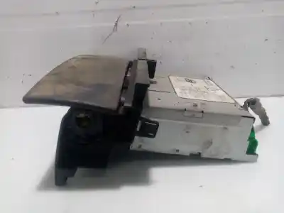 Second-hand car spare part audio system / radio cd for renault laguna ii (bg4w) laguna ii oem iam references 8200290680a 8200205833 alr93s27612