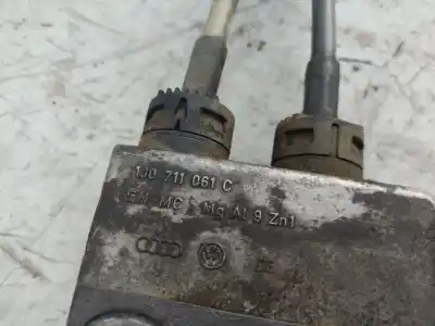 Автозапчастина б/у передач для audi a3 (8l) * посилання на oem iam 1j0711061c  