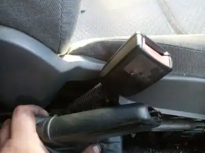 Автозапчасти б/у левый передний крюк ремня за ford focus c-max (dm2) 1.6 tdci ссылки oem iam 1254995